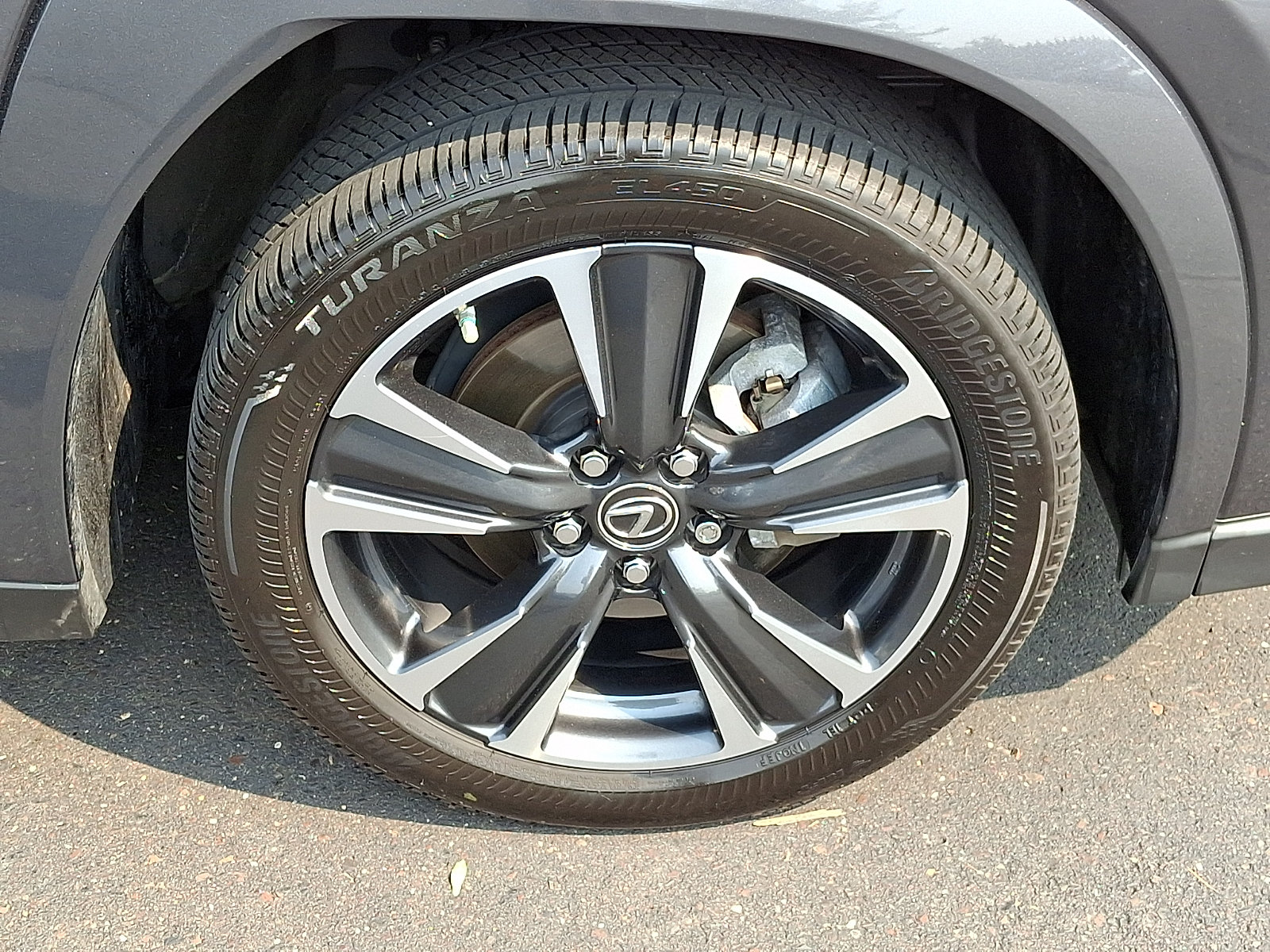 Used 2024 Lexus UX 250h AWD w/ Premium Package image 8