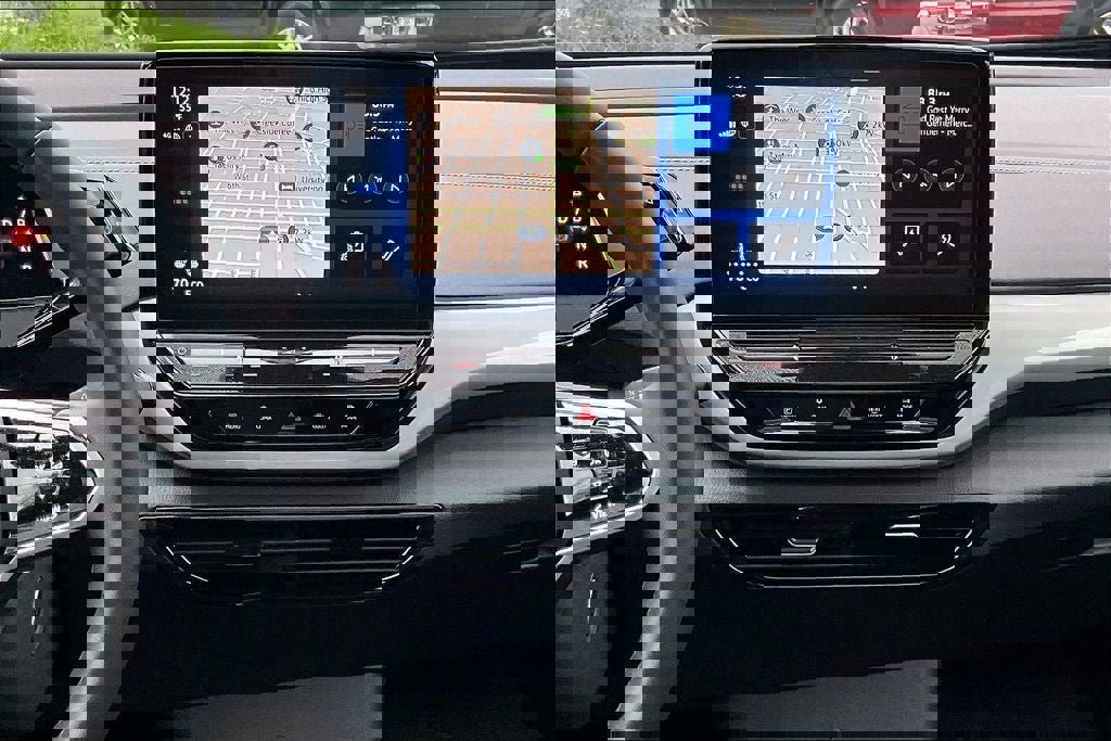 Certified 2023 Volkswagen ID.4 Pro S Plus image 5