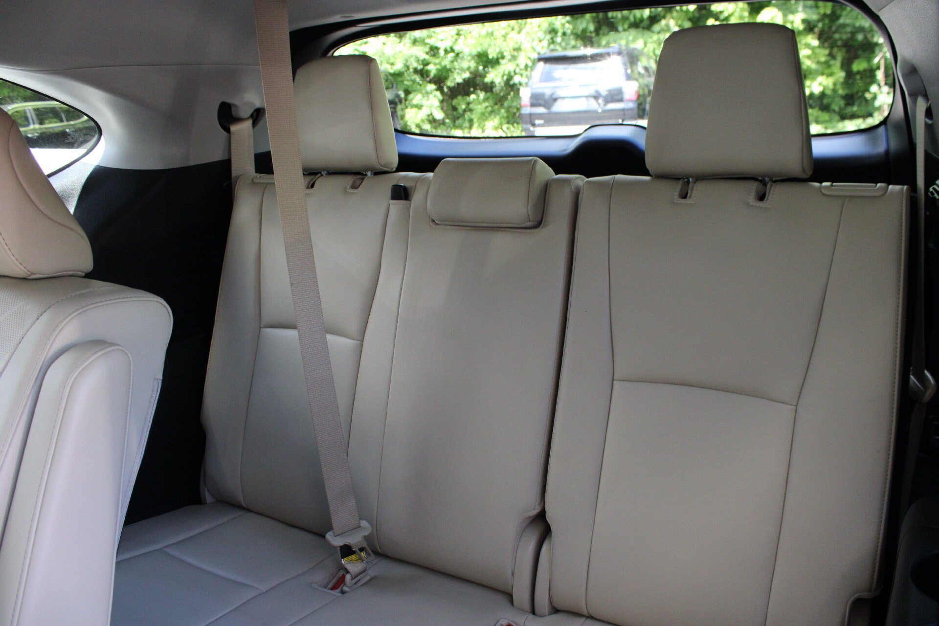 Used 2023 Toyota Highlander Platinum AWD/4WD image 21