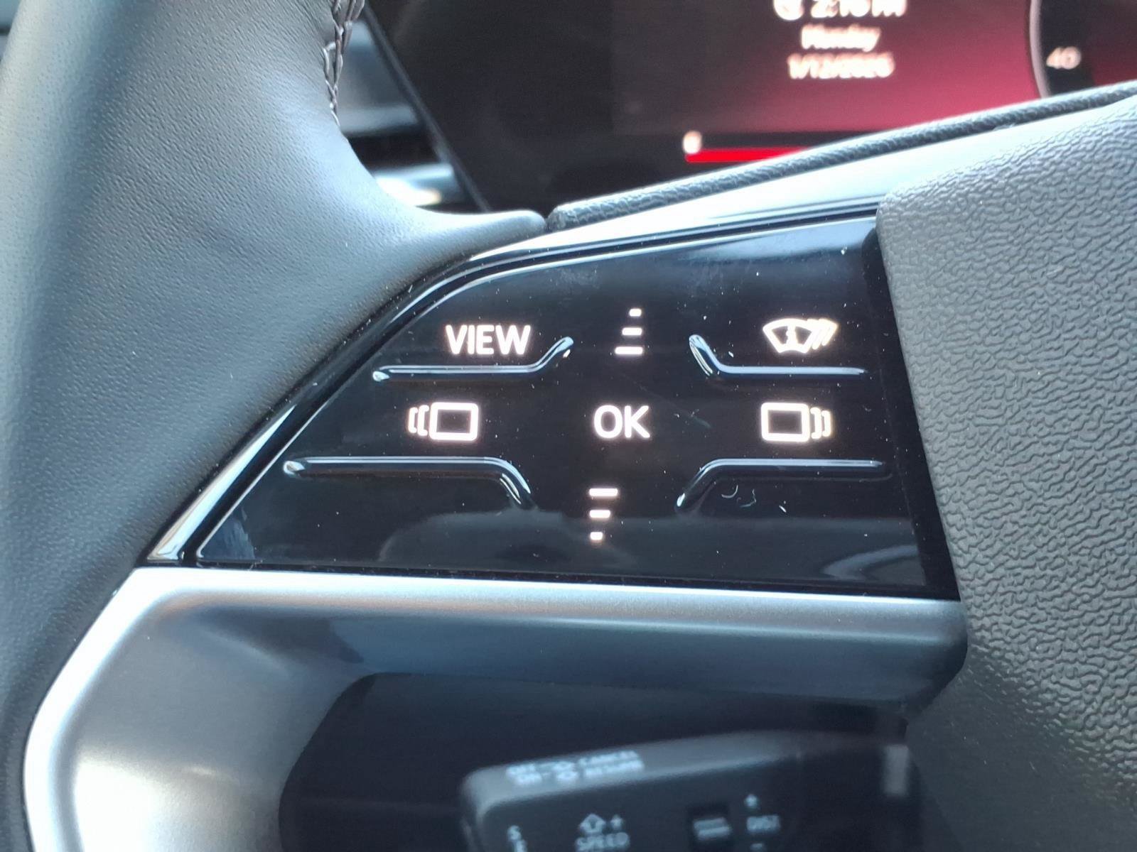Used 2025 Audi Q5 Premium AWD/4WD image 16