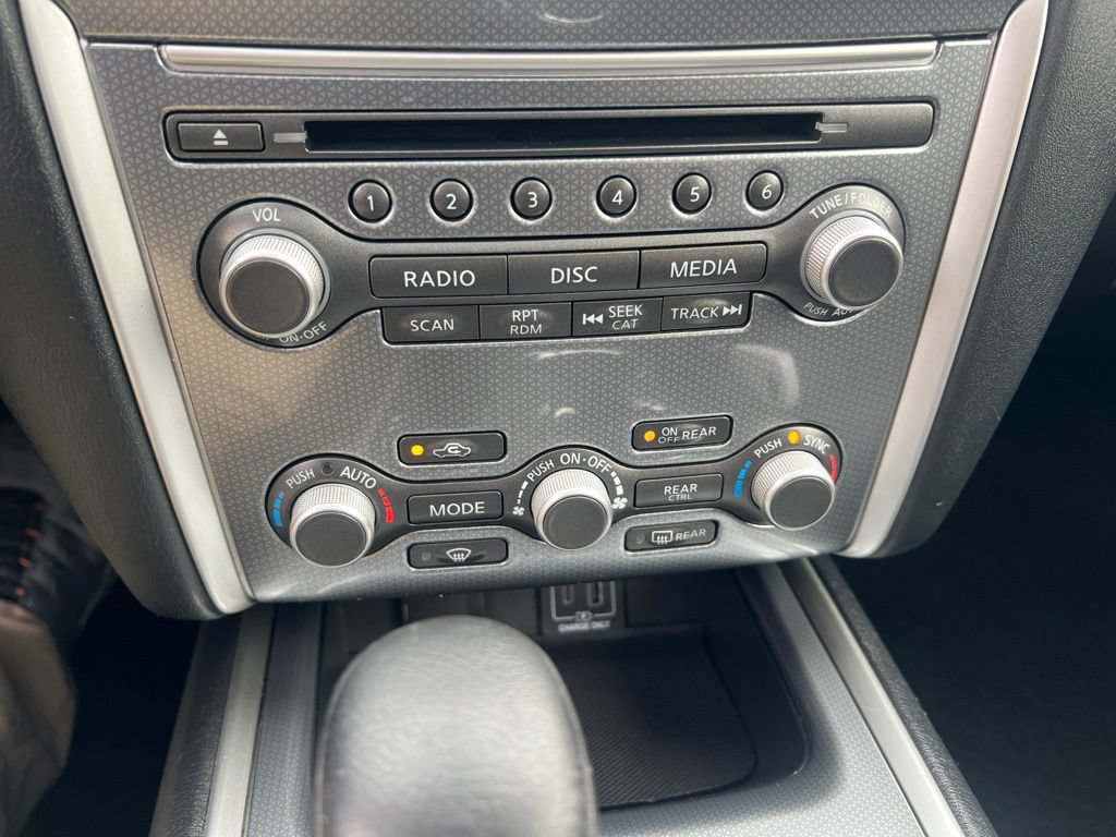 Used 2019 Nissan Pathfinder SL w/ SL Premium Package AWD/4WD image 60