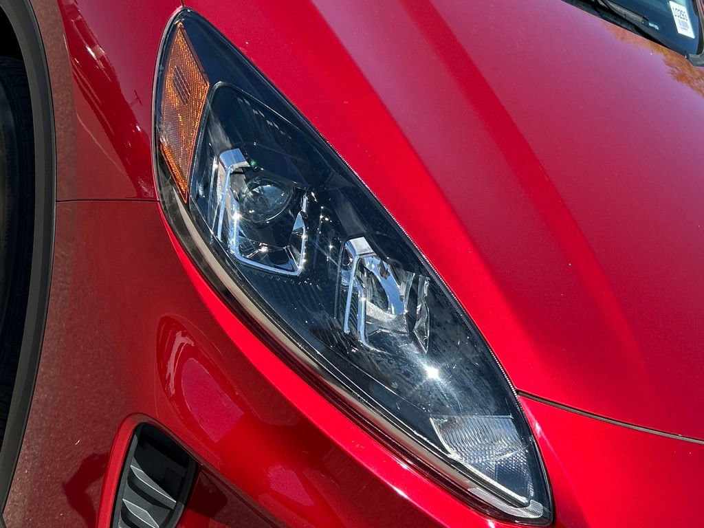 Used 2022 Ford Escape SE w/ SE Sport Appearance Package image 22