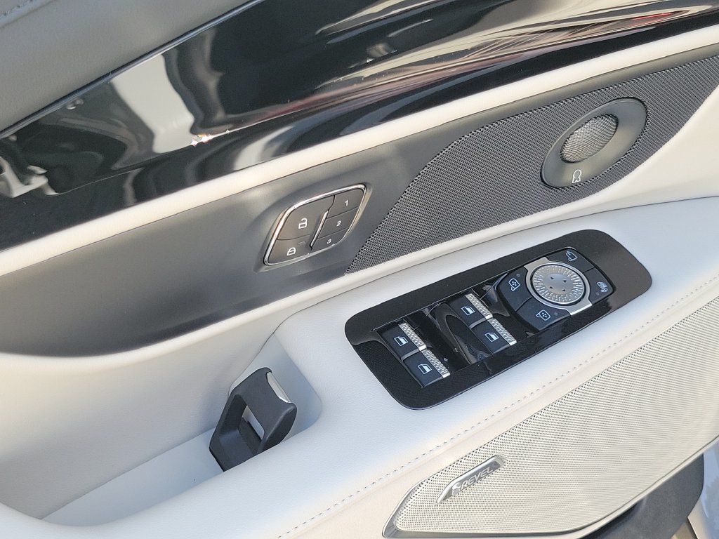 New 2026 Lincoln Nautilus Reserve AWD/4WD image 20
