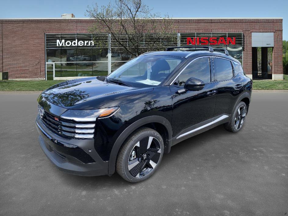 New 2025 Nissan Kicks SR w/ Interior Electronics Package