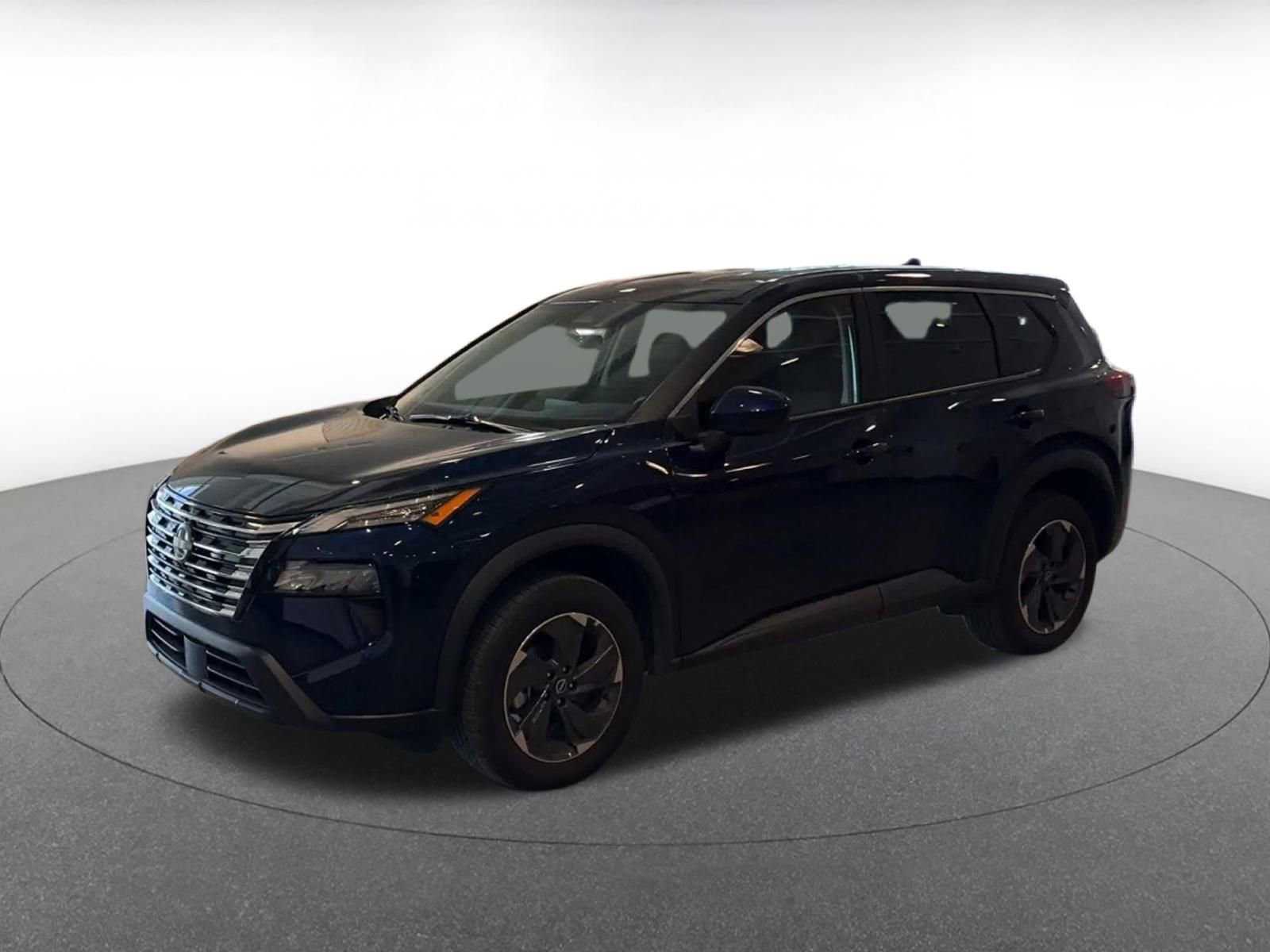 Used 2025 Nissan Rogue SV image 8