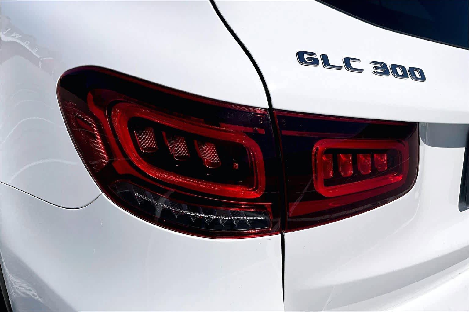Used 2021 Mercedes-Benz GLC 300 image 29