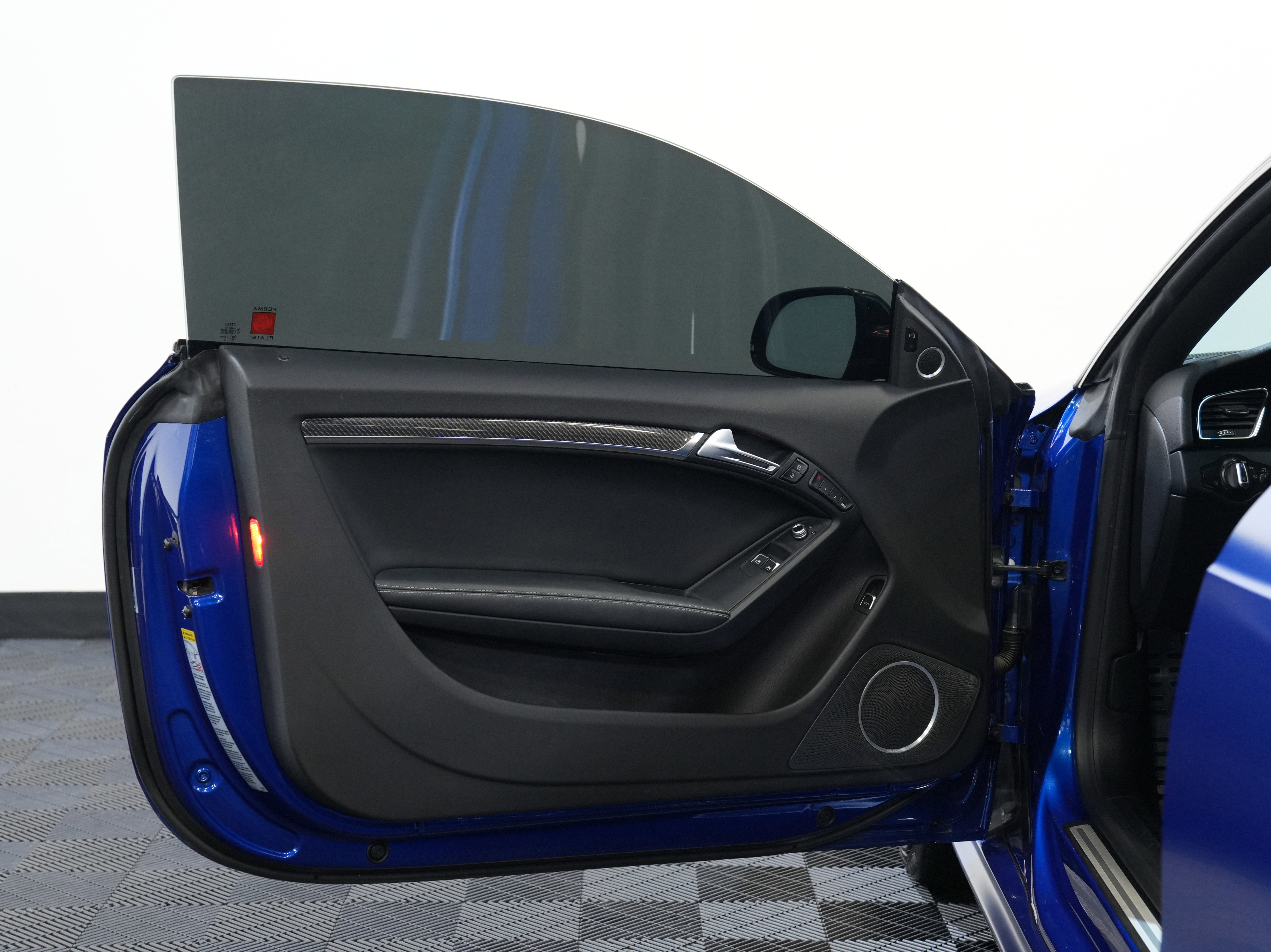 Used 2015 Audi RS 5 Coupe image 22