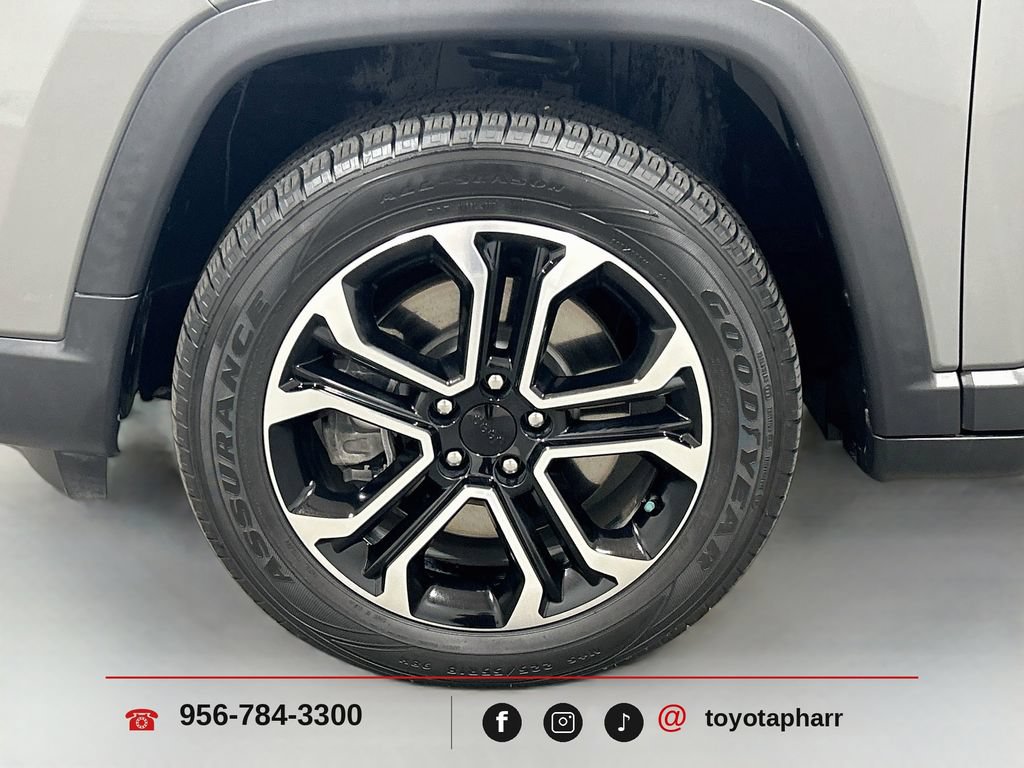 Used 2024 Jeep Compass Limited AWD/4WD image 28
