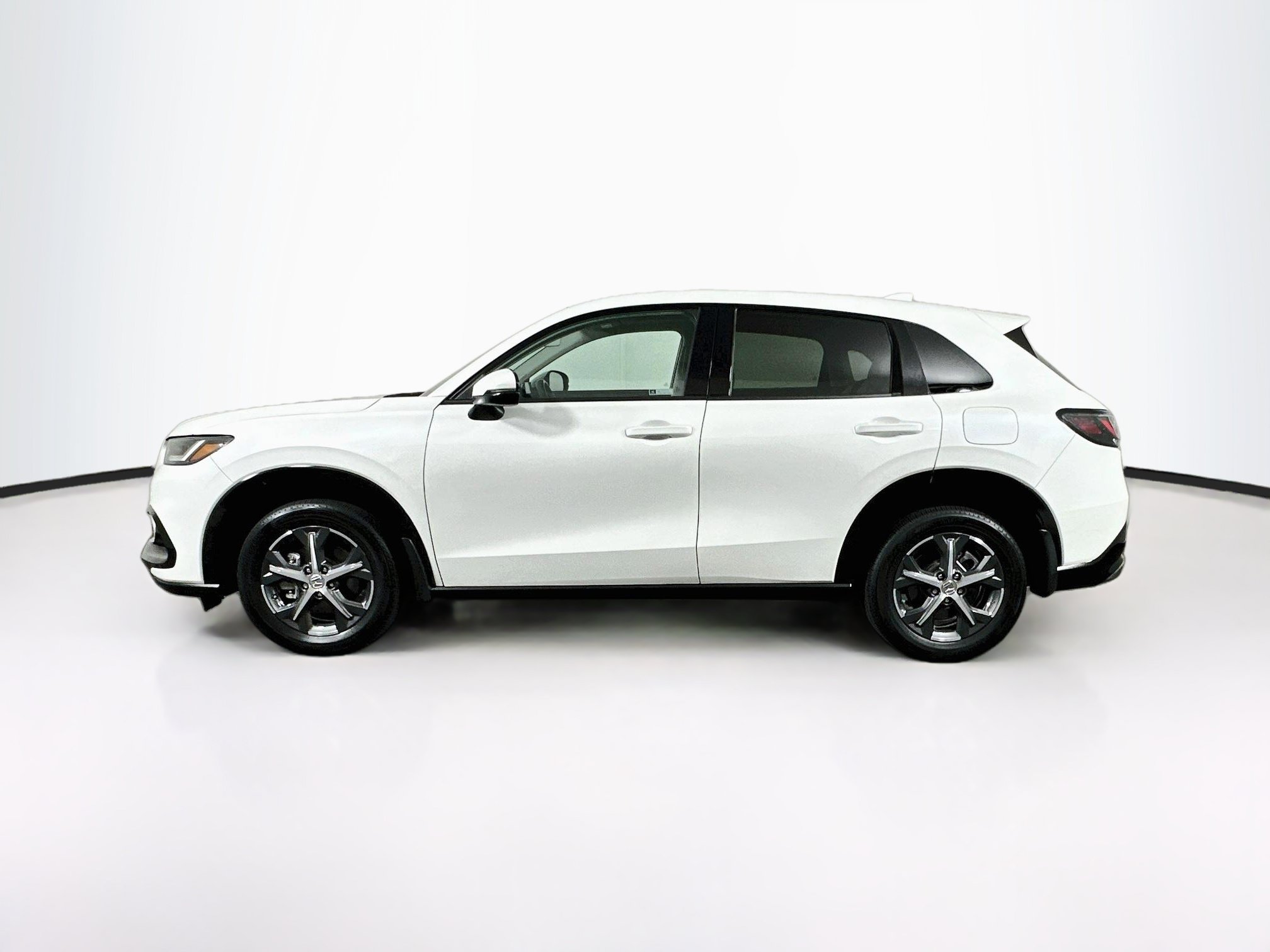 Used 2024 Honda HR-V EX-L image 4