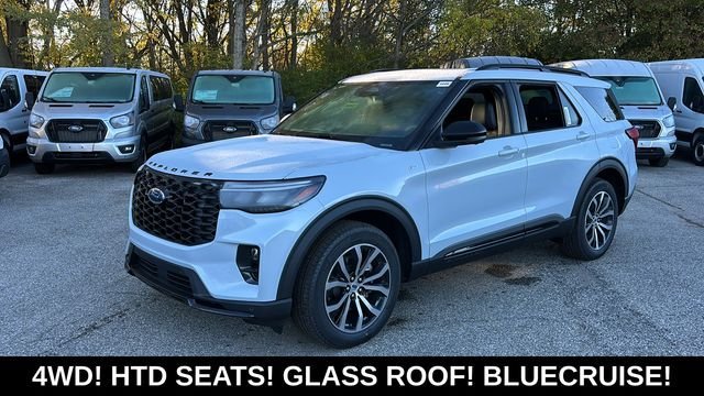New 2026 Ford Explorer ST-Line AWD/4WD image 3