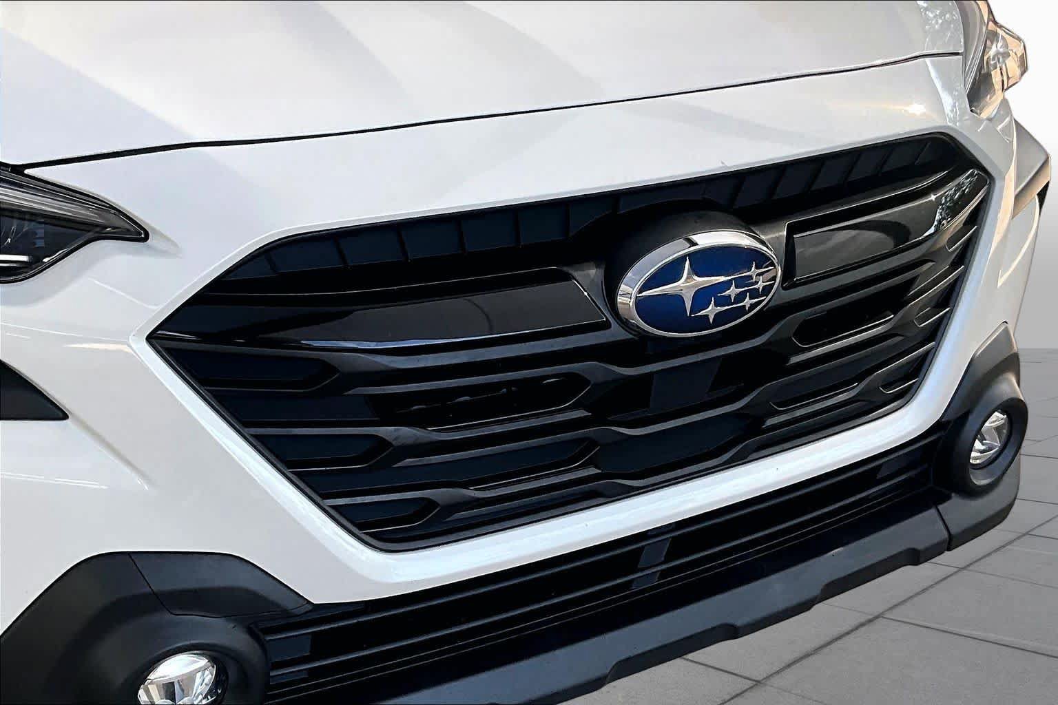 Used 2023 Subaru Outback Onyx Edition AWD/4WD image 29