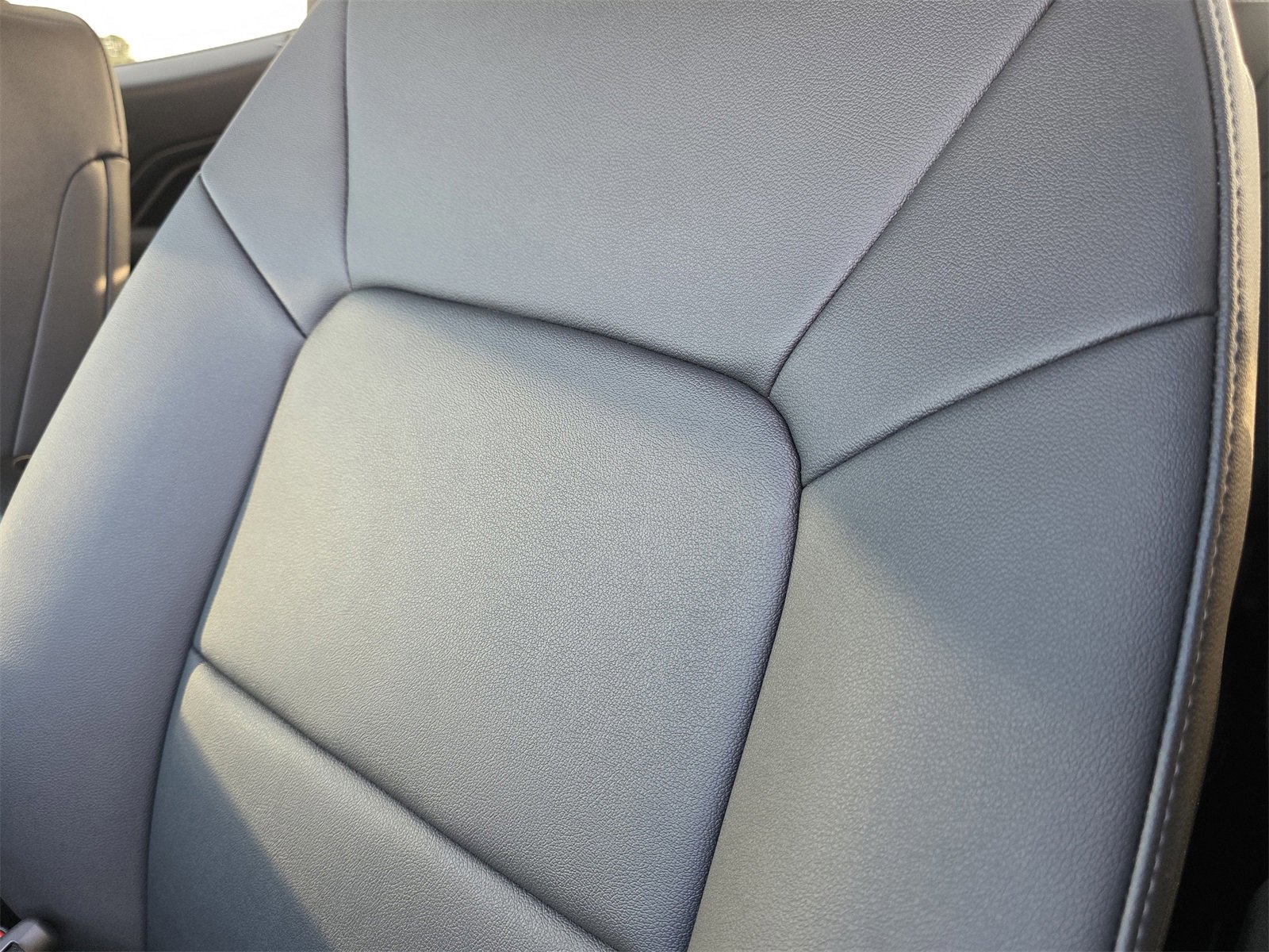 New 2026 Chevrolet Colorado LT w/ LT Convenience Package image 13