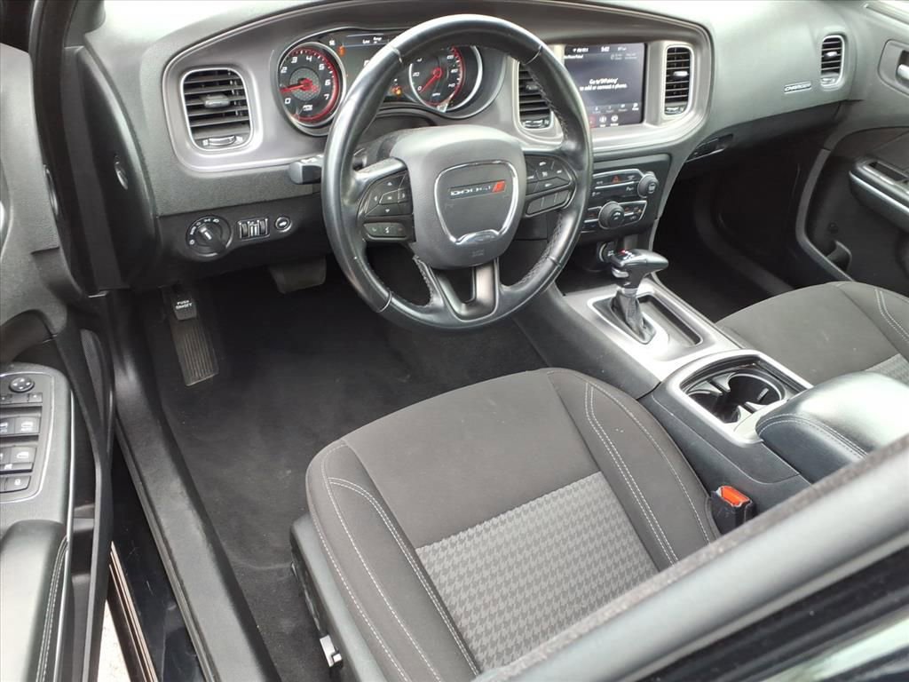 Used 2023 Dodge Charger SXT RWD image 18