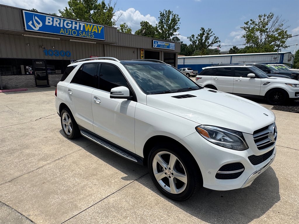 Used 2018 Mercedes-Benz GLE 350 4MATIC image 3
