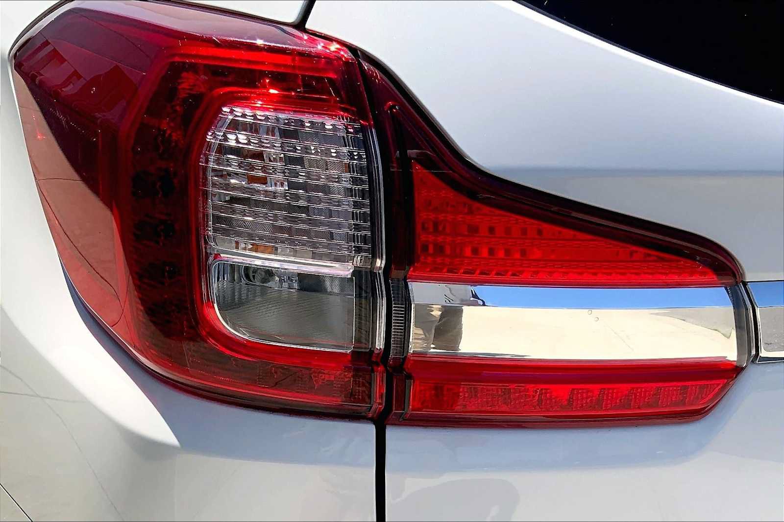 Certified 2021 Subaru Ascent Limited w/ Technology Package AWD/4WD image 28