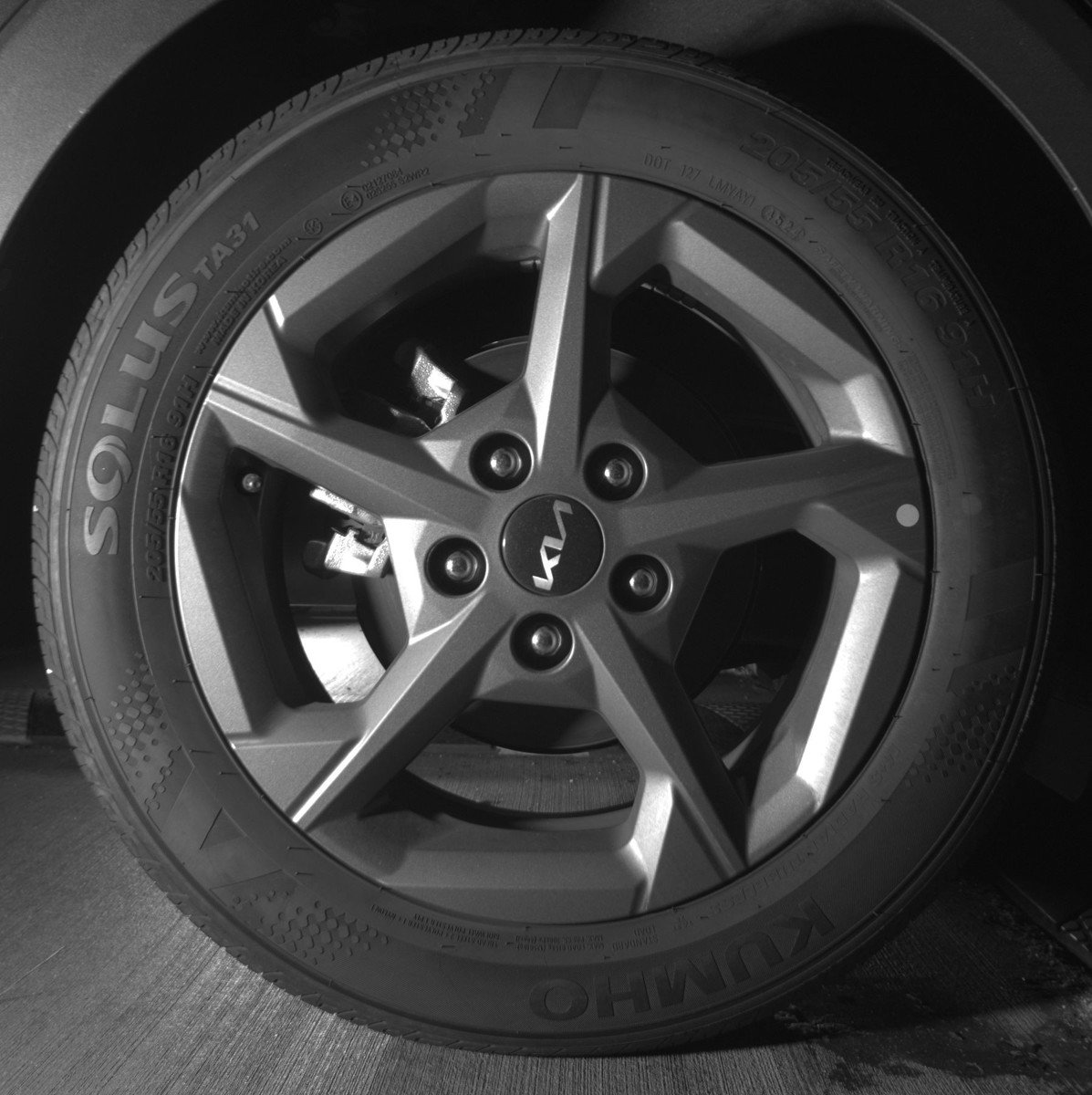 Used 2025 Kia K4 LXS image 15