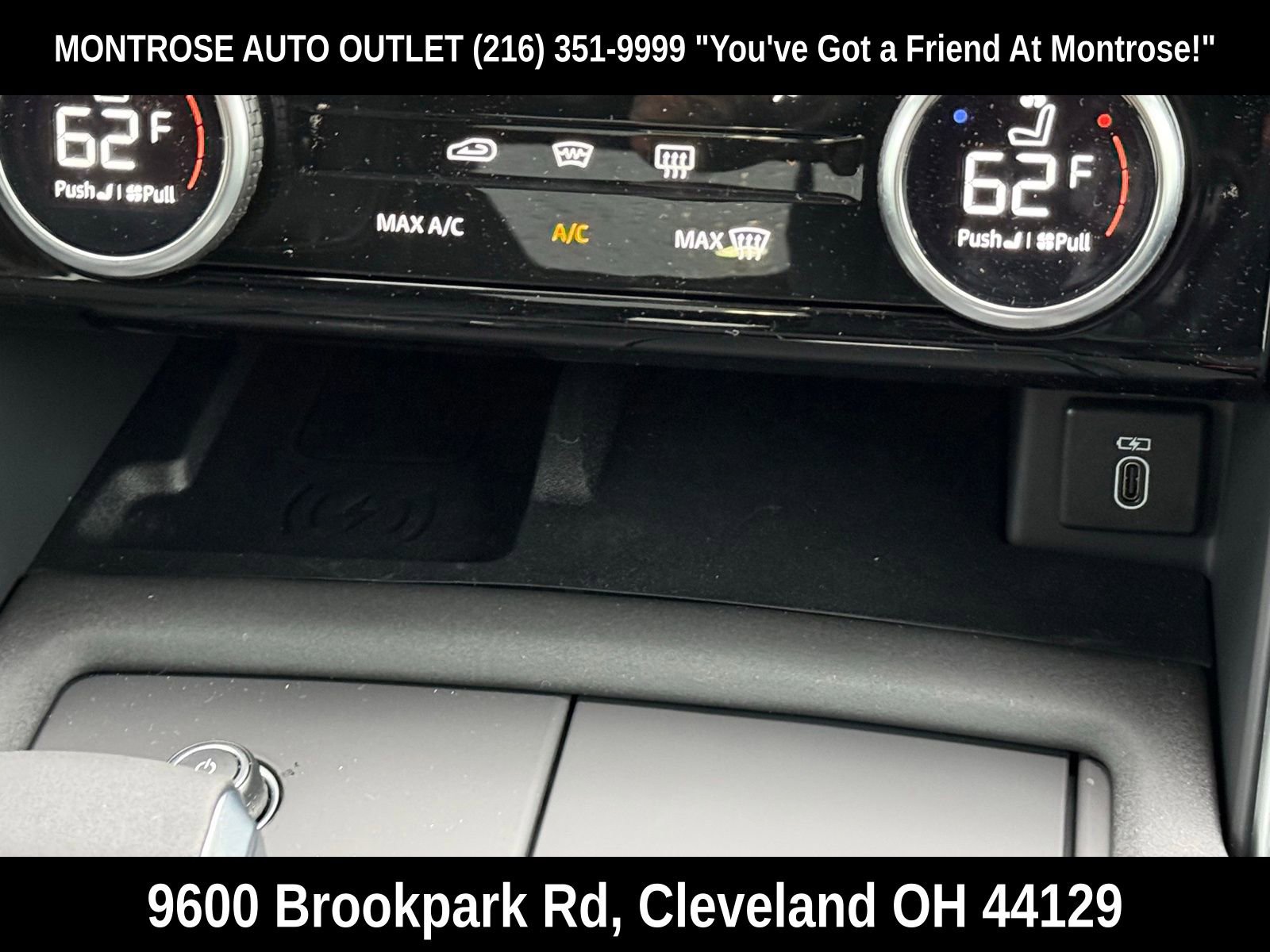 New 2026 Land Rover Discovery S AWD/4WD image 29