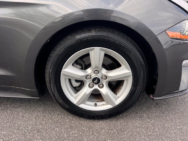 Used 2019 Ford Mustang Coupe RWD image 26
