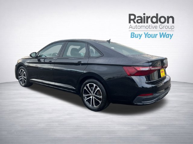 Used 2026 Volkswagen Jetta Sport FWD image 5
