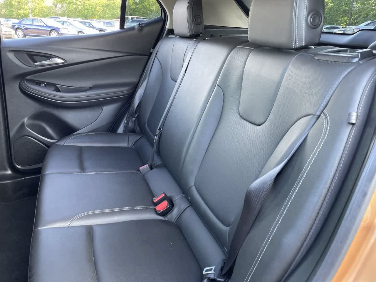Used 2024 Buick Encore GX Sport Touring AWD/4WD image 18