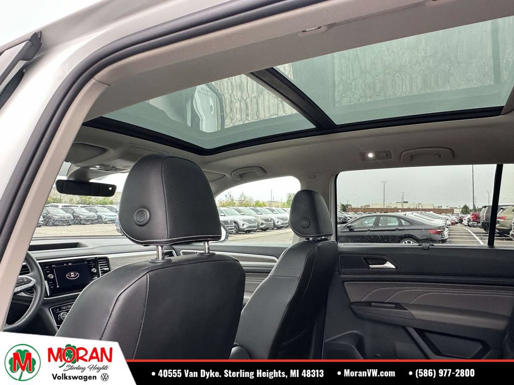 Used 2023 Volkswagen Atlas SEL AWD/4WD image 17