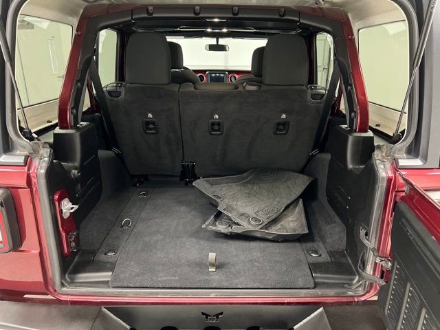 Used 2021 Jeep Wrangler Unlimited Rubicon w/ Cold Weather Group image 46