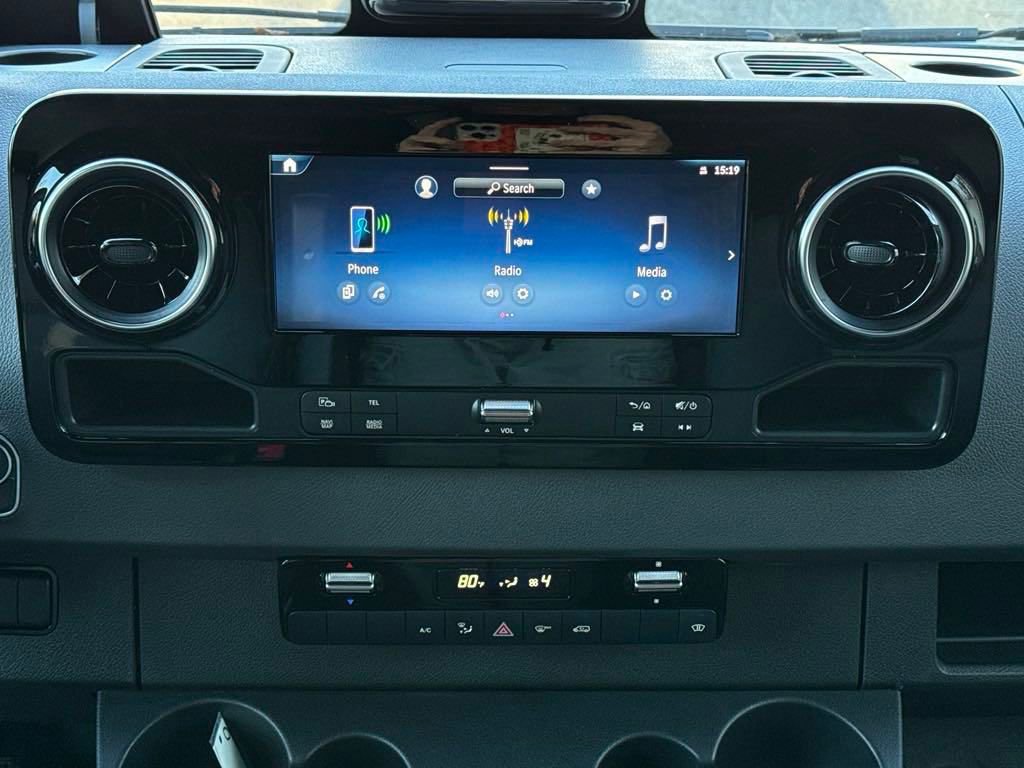 New 2025 Mercedes-Benz Sprinter 2500 image 18