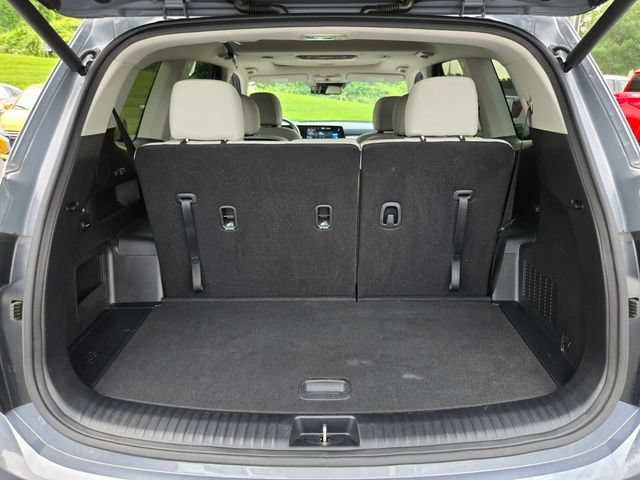 Used 2025 Kia Telluride EX w/ EX Captain's Chair Package FWD image 18