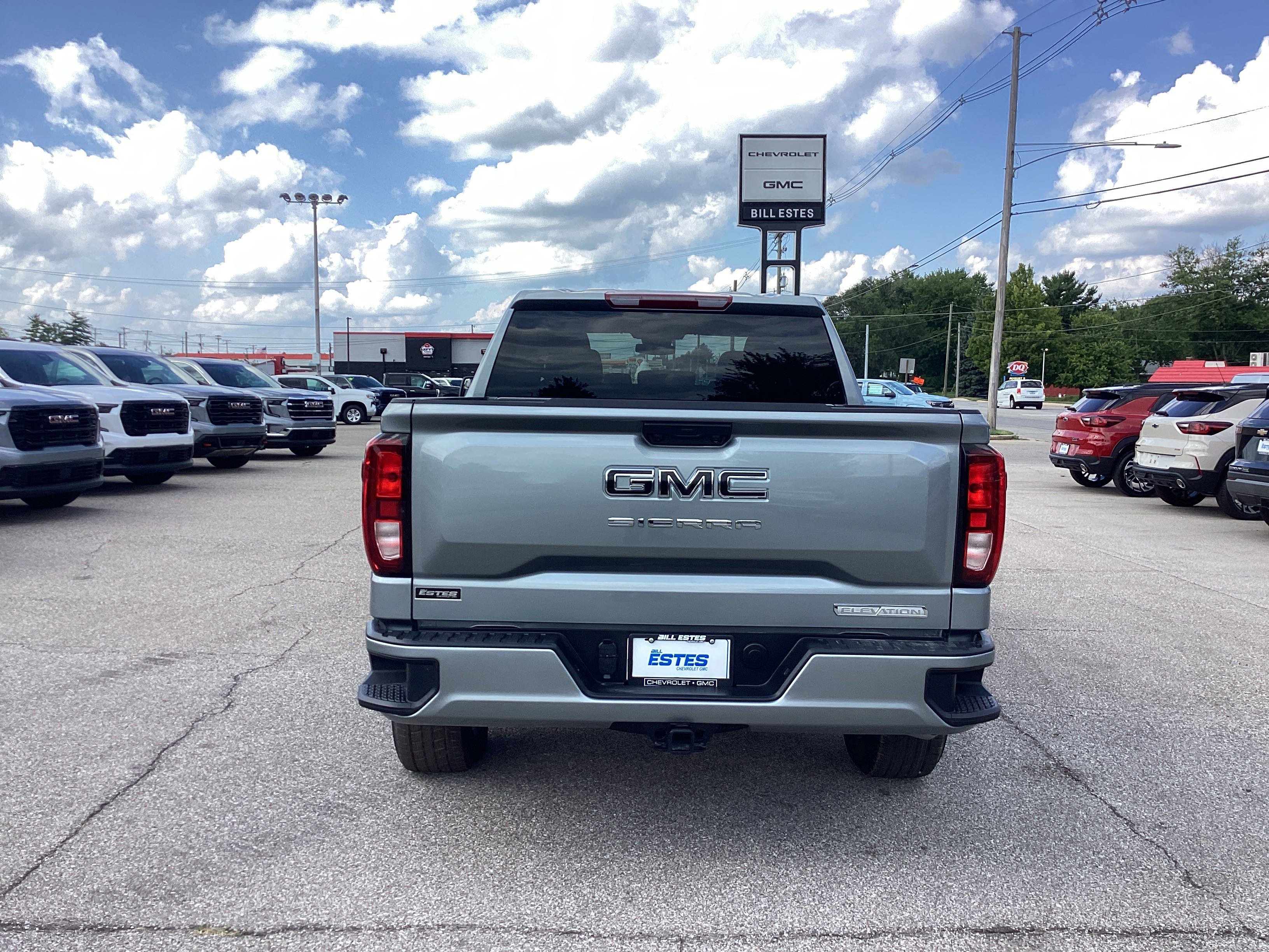 New 2026 GMC Sierra 1500 Elevation w/ LPO, Elevation Black Package image 5