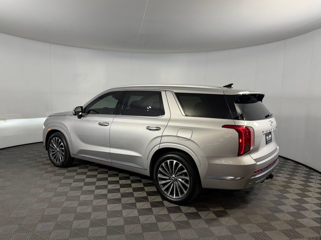 Used 2025 Hyundai Palisade Calligraphy image 8