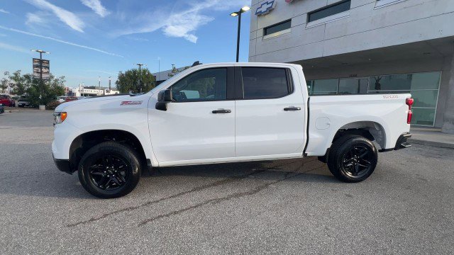 Used 2024 Chevrolet Silverado 1500 LT Trail Boss AWD/4WD image 5