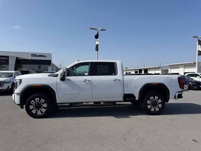 Used 2024 GMC Sierra 2500 Denali w/ Denali Reserve Package AWD/4WD image 8