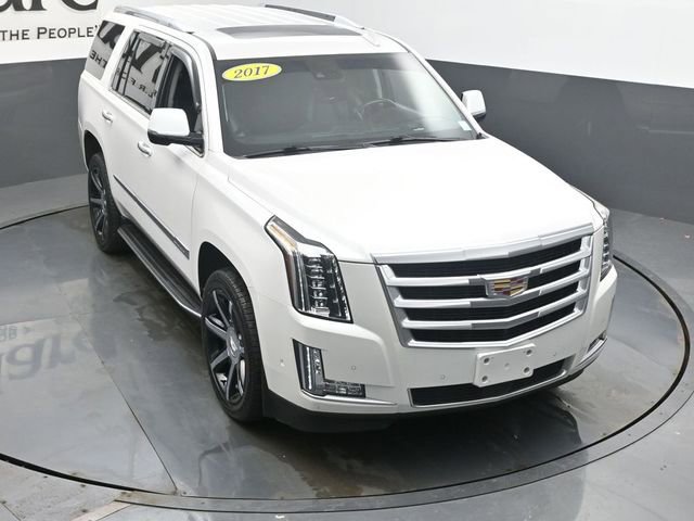 Used 2017 Cadillac Escalade Premium Luxury image 48