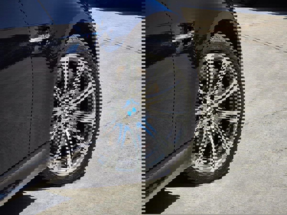 Used 2012 BMW M3 image 11