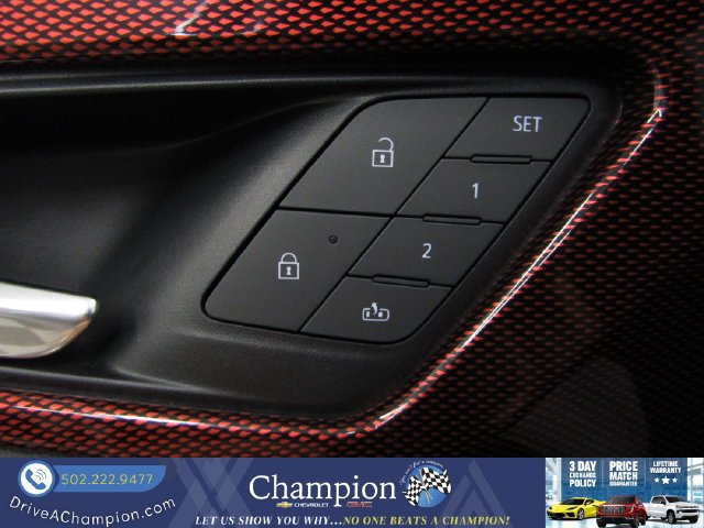 Used 2024 Chevrolet Traverse RS AWD/4WD image 30
