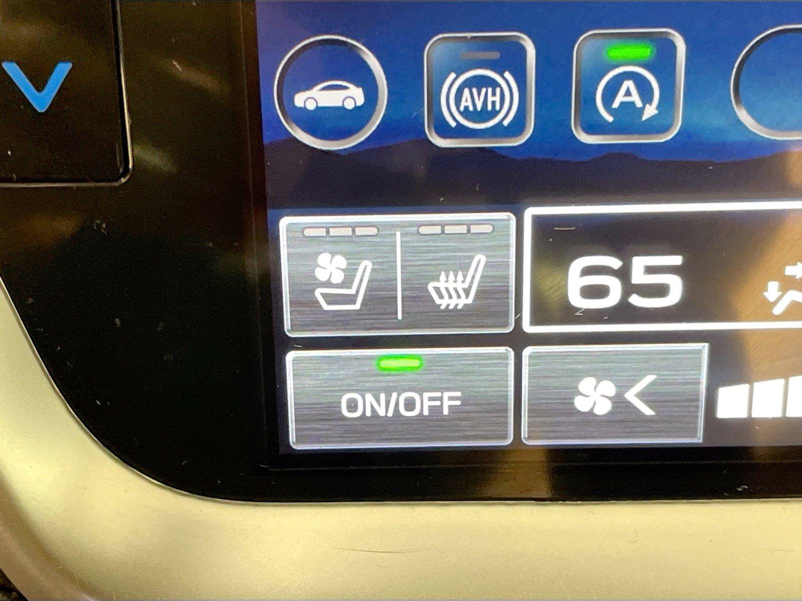 Used 2023 Subaru Outback Touring XT AWD/4WD image 16