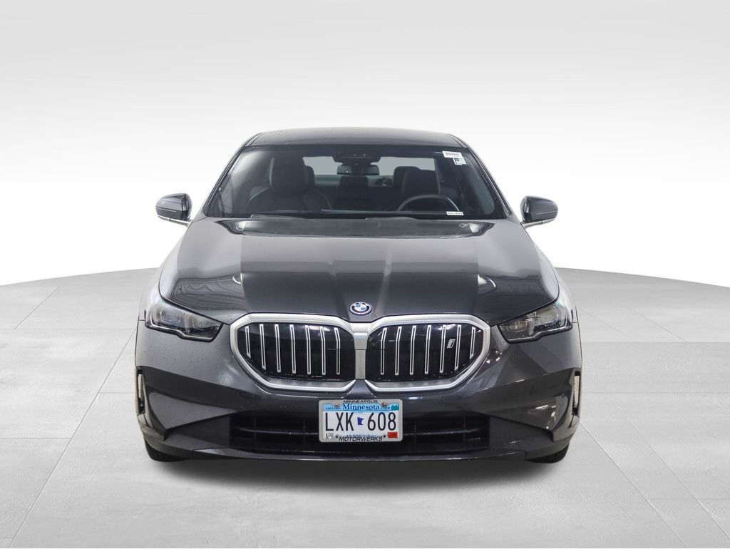 Certified 2025 BMW i5 xDrive40 w/ M Sport Package image 8