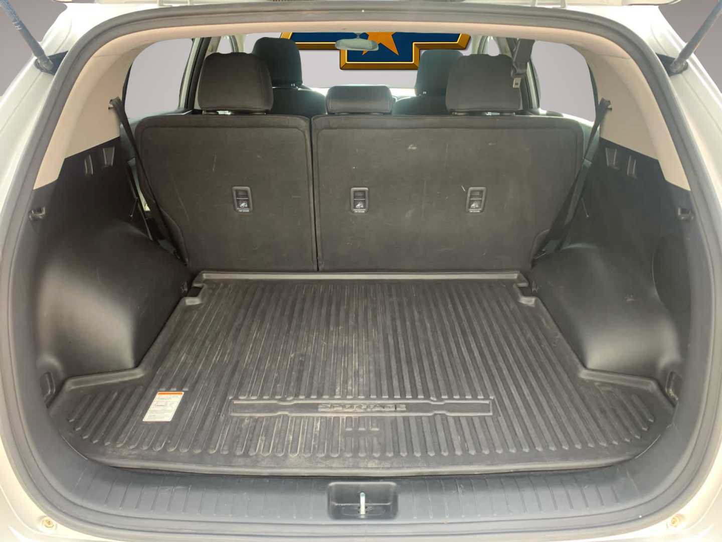 Used 2019 Kia Sportage LX FWD image 18