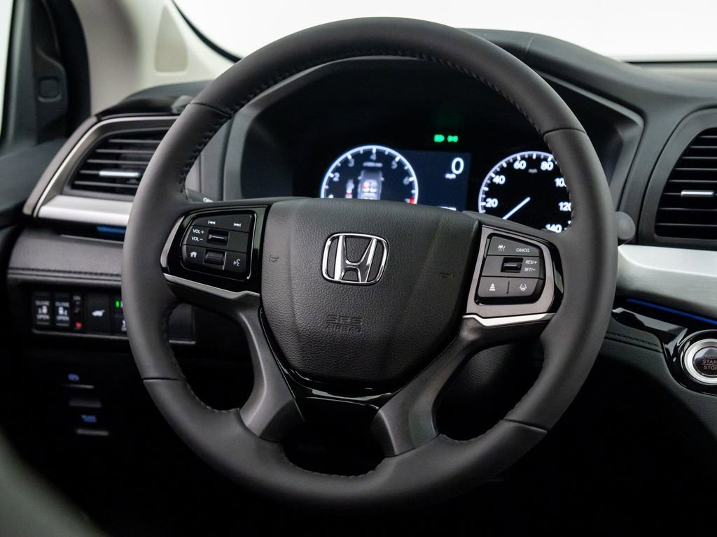 New 2026 Honda Odyssey Touring image 11