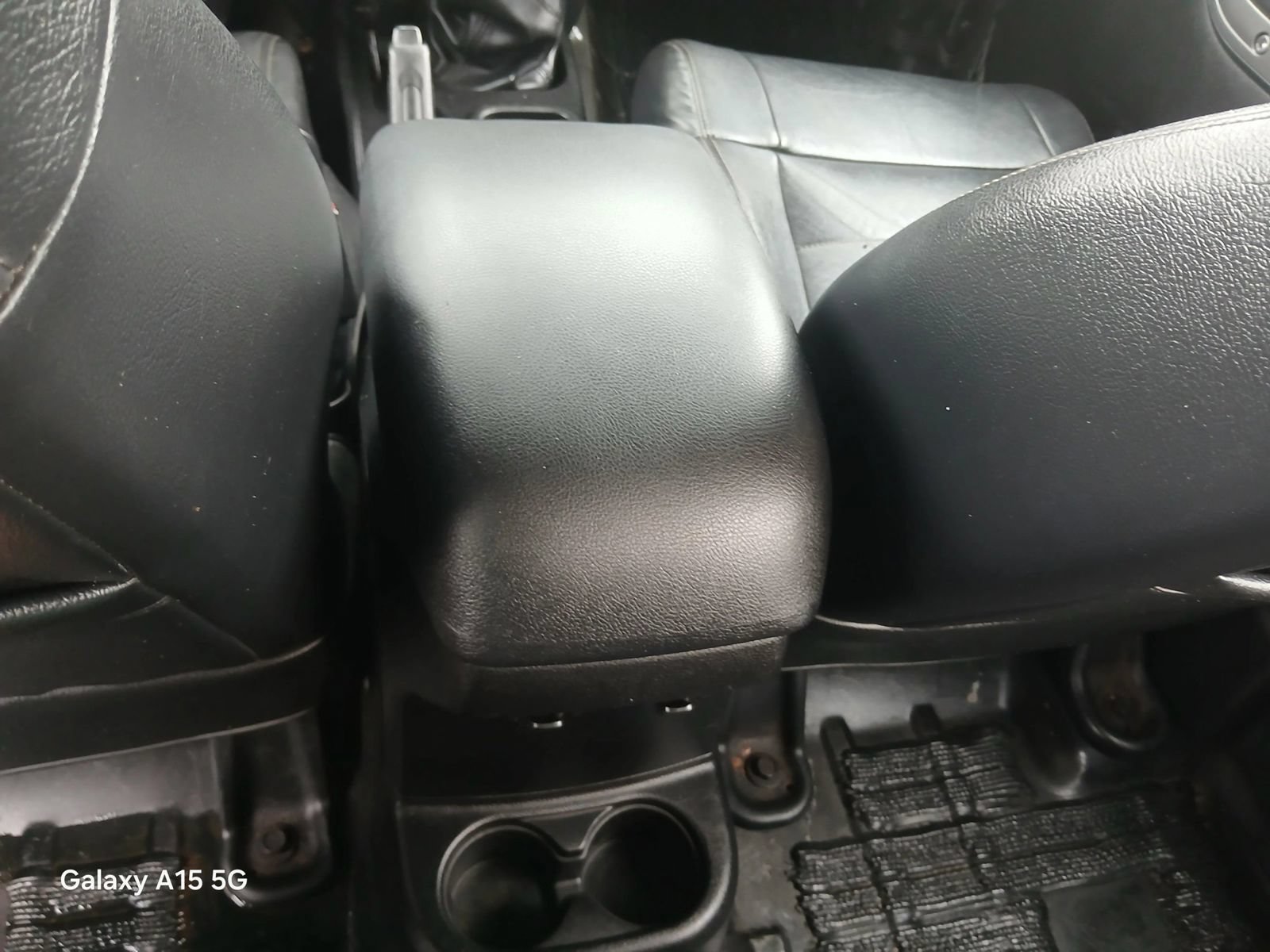 Used 2012 Jeep Wrangler Unlimited Sport AWD/4WD image 25