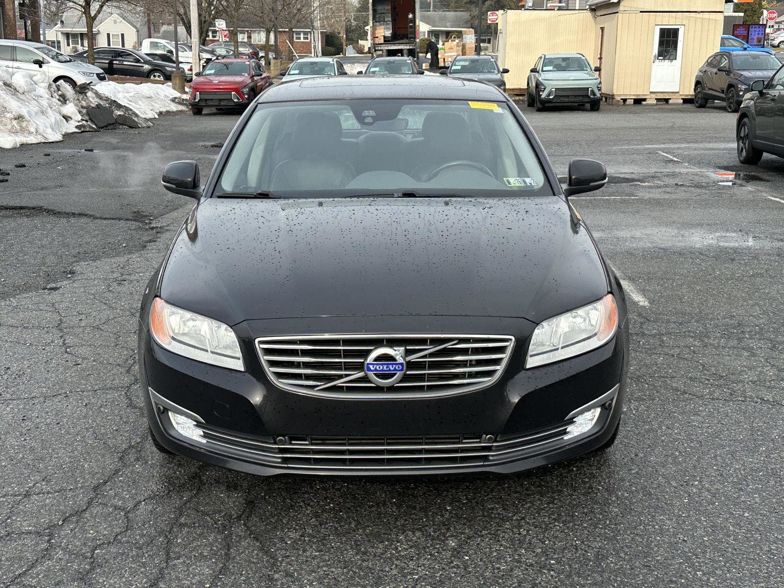 Used 2016 Volvo S80 T5 w/ Convenience Package image 3