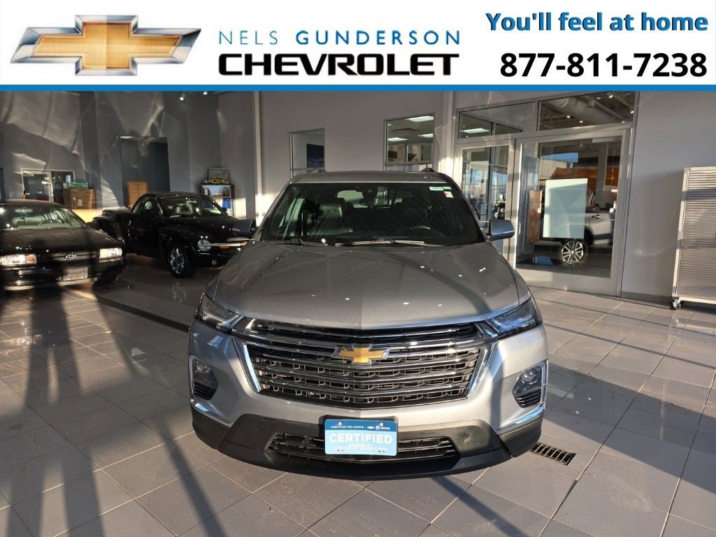Certified 2023 Chevrolet Traverse LT image 2