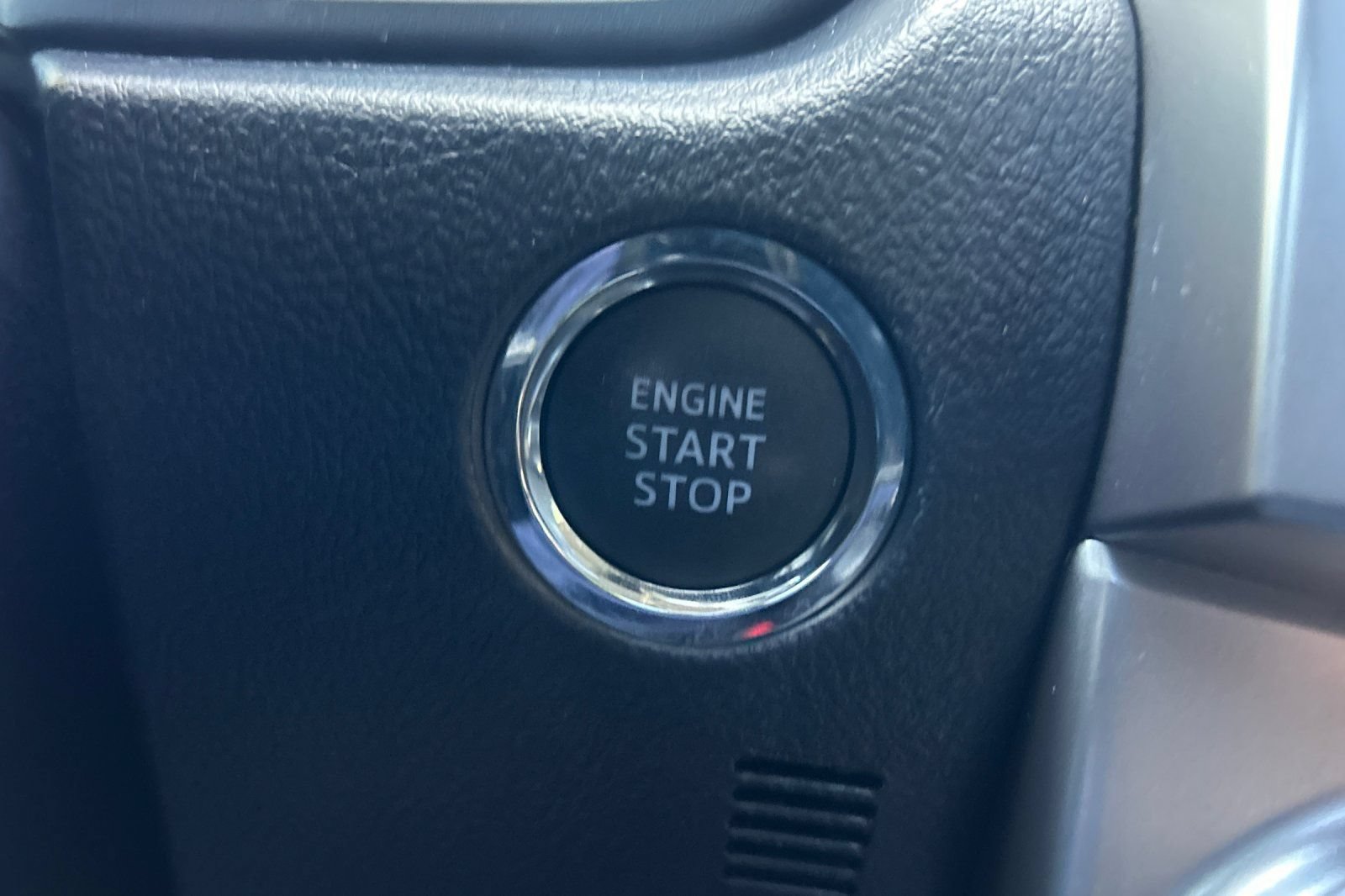 Used 2023 Toyota 4Runner Limited AWD/4WD image 24