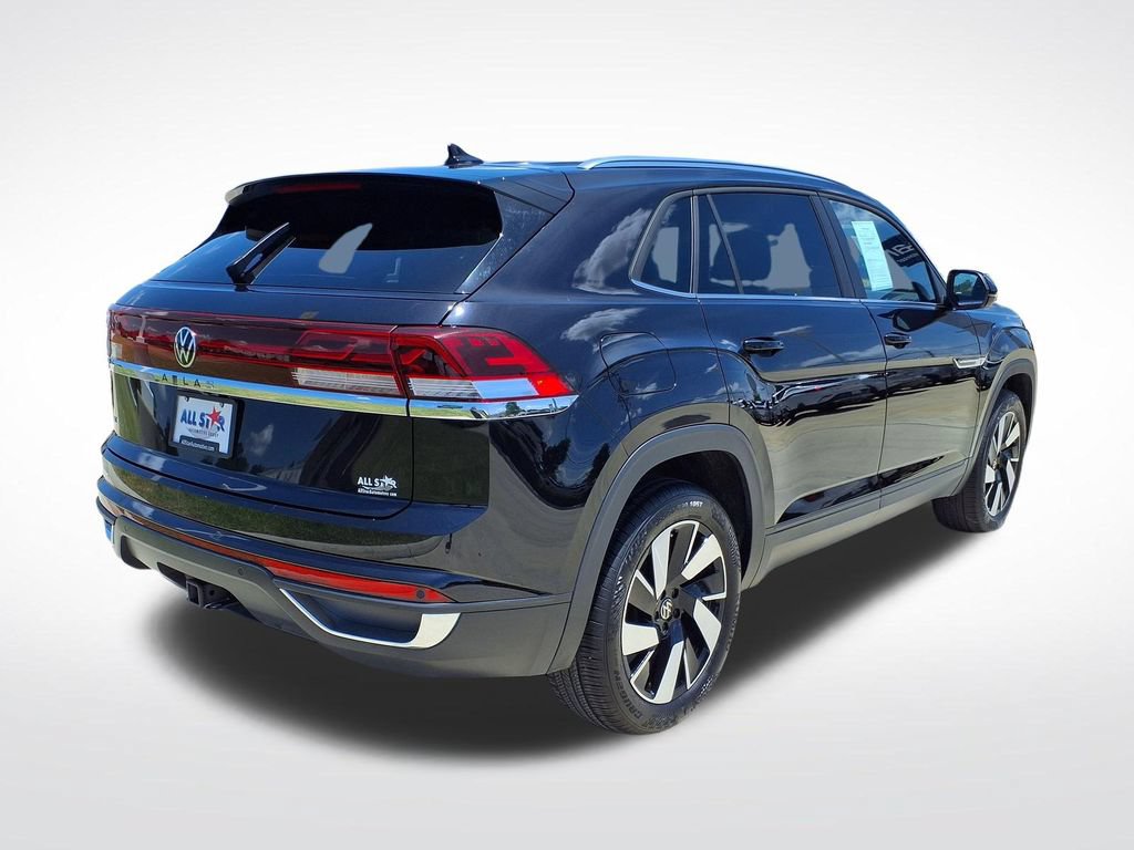 Used 2025 Volkswagen Atlas Cross Sport SE FWD image 8