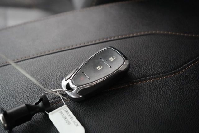 Used 2018 Chevrolet Traverse LS image 38