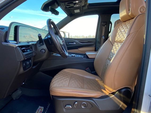 Used 2021 Cadillac Escalade ESV Sport w/ Driver Assist Tech Package image 14