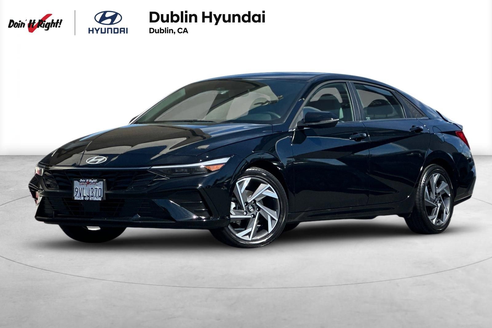 Certified 2025 Hyundai Elantra Limited image 1