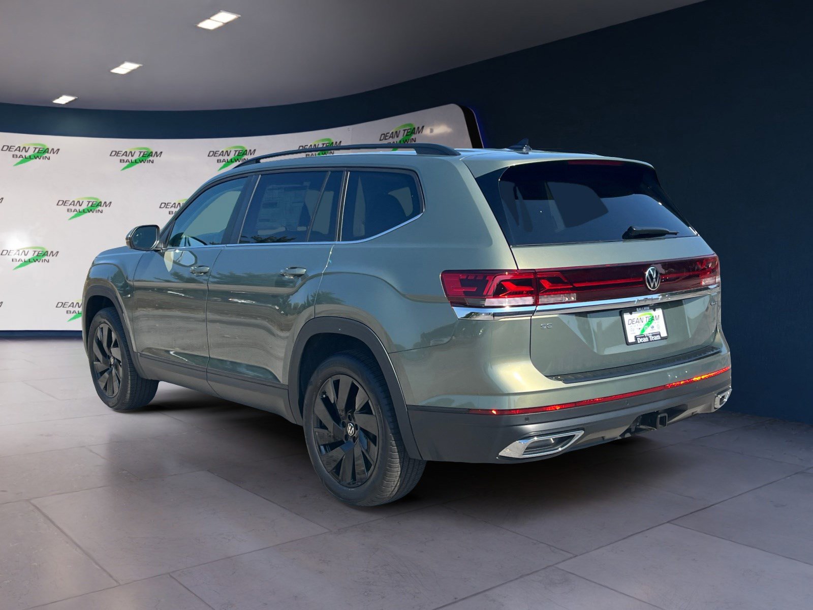 New 2026 Volkswagen Atlas SE image 5