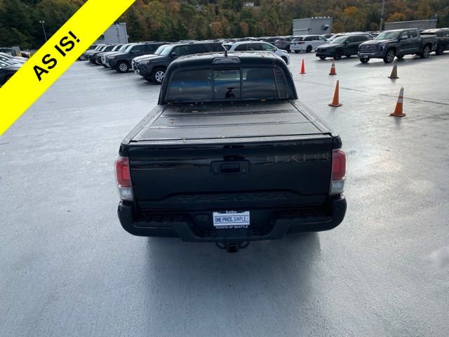 Used 2016 Toyota Tacoma Limited image 8