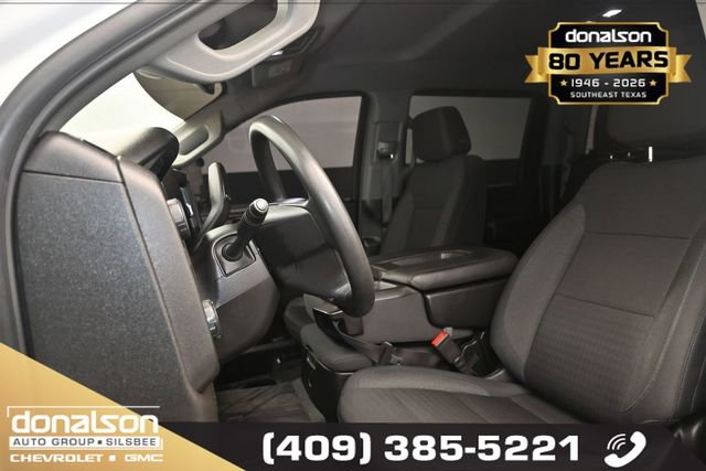 Used 2024 Chevrolet Silverado 2500 Custom w/ Custom Value Package AWD/4WD image 9